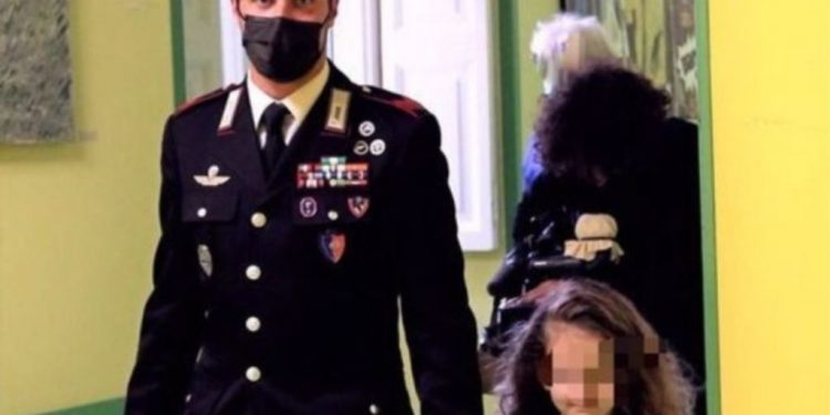 Historia prekëse, karabinieri italian ndihmon 4-vjeçaren shqiptare për t’u kuruar nga diabeti