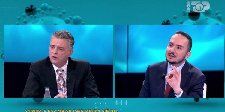 Dueli mes Ristanit dhe Saliajit: Korbat e SHQUP-it të ndarë po i nxjerrin sytë njëri tjetrit publikisht me zullumet e tyre