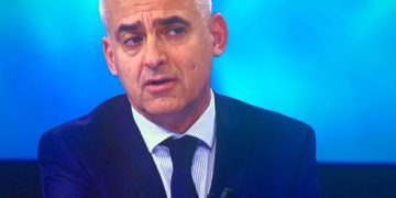 “Ju qofshi”! Artan Hoxha shpërthen ndaj Eni Vasilit, plas deklaratën e fortë: Qirje Vangjelis shumë i pezmatuar flet për vizitën e Edoganit