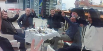 Bërxolla gici, raki dhe salcë kosi, Berisha nis fushatën: Hamallaj po bëhet gati për fitoren