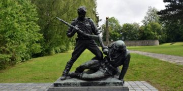 Monumenti shqiptar në Mauthausen