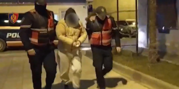 Nga Vlora në Tiranë dhe Durrës: Kush janë 25 personat e arrestuar me urdhër të SPAK, mes tyre edhe një grua? Ja akuzat që rëndojnë