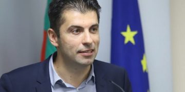 Bullgaria do të heqë veton për Maqedoninë e Veriut? Kryeministri Petkov: Kjo zgjidhet… (Shpreh kritikat ndaj Rusisë)