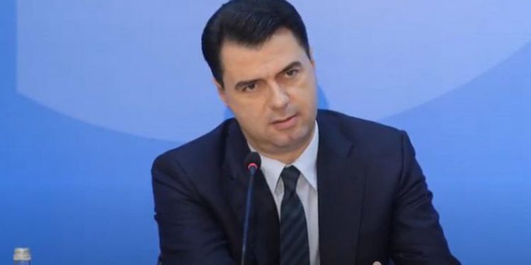 “2 Janari”, Basha shpërthen ndaj Berishës për përplasjen me gazetarët nga Kosova: Braçe apel Bashës të dëshmojë