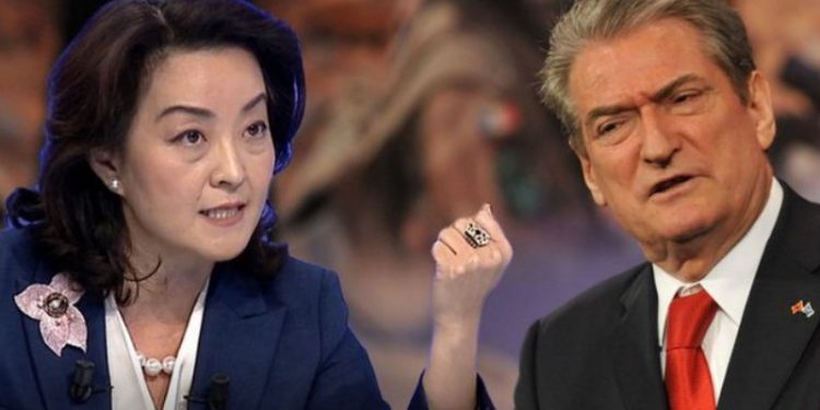 “Informacioni për shpalljen non grata të Sali Berishës është mbledhur nga shërbimet sekrete të SHBA-së”! Berisha i përgjigjet ambasadores Yuri Kim me përrallat e Sorosit dhe të “Gjykatës franceze” imagjinare