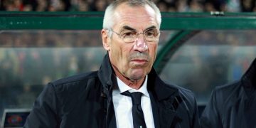 Mërzitet “xhaxhi” Reja: Ehu ju shqiptarët jeni shumë kritik!