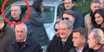 A është Myftar Lumeshi njeriu që i referohet Basha për pastrim parash me familjarët e Berishës?! Akuzohet se i bleu Shkëlzenit shtëpi 600 mijë euro