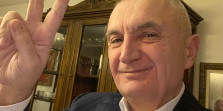 Ina-Ina, Ilir, po kështu na the edhe para 25 prillit!