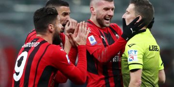 Shoqata e Arbitrave i kërkon falje zyrtarisht Milanit! Gjyqtari i tronditur, rrezikon skualifikim