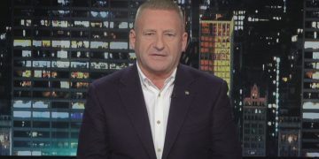 Nard Ndoka: Para 1 viti Basha u merrte lekë kandidatëve, tani u jep që të qëndrojnë në garë