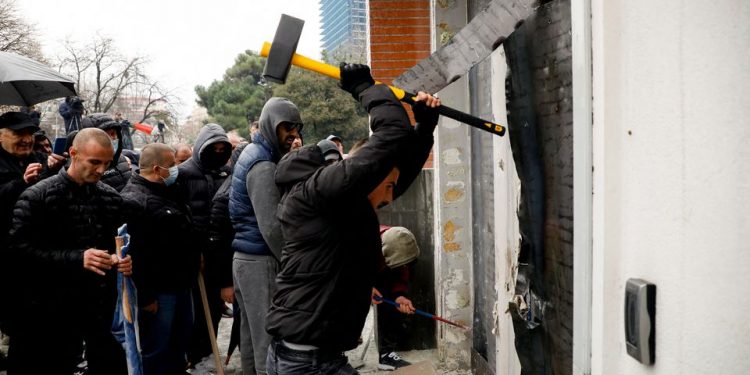 VIDEO/ PD: Ilir Meta u shfaq sot si bashkëorganizator i dhunës ndaj nesh