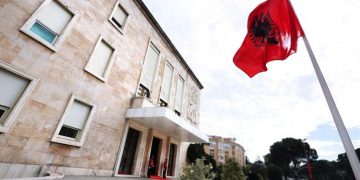Këshillimi Kombëtar, publikohet anketa e qeverisë: Nga mbrojtja sociale, legalizimi i kanabisit dhe drejtësia tek integrimi dhe “Open Balkan”! Zbardhen 12 pyetjet për shqiptarët mbi 18 vjeç