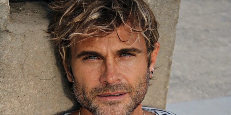 “Jemi 1 dhe do festojmë shumë suksese bashkë”! Ilir Shaqiri reagon një natë pasi rrëmbeu çmimin e madh të ‘Big Brother VIP’: Kurrë më parë… (Video)