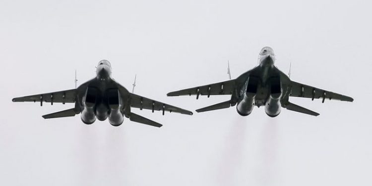 Ukraina e fillon keq me informimin apo ndodh vërtet?! 3500 ushtarë rusë të vrarë! Avionë, helikopterë e tanke ruse të shkatërruar me shumicë