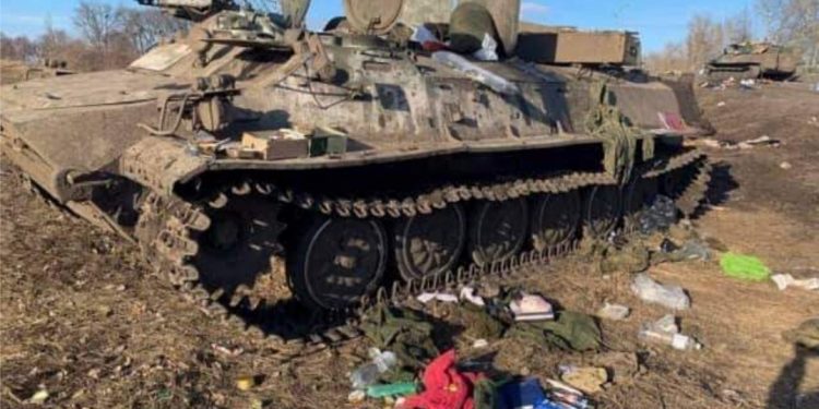 Ministria e Mbrojtjes Ruse: Regjimenti raketor i Forcave të Armatosura të Ukrainës hodhi vullnetarisht armët