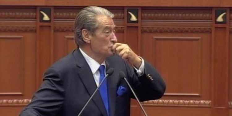 ‘Shtëpia e Lirisë’ apo ‘Shtëpia e Krimit’?! Një video që kompromenton rëndë aleancën Berisha-Meta