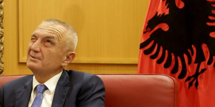 Reformë në Drejtësi… “Reformë në Çmendi”, nëse marrëzia quhet Kushtetutshmëri!