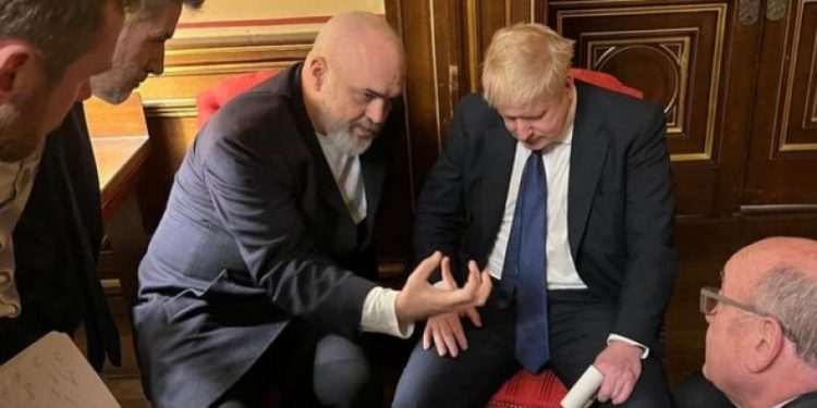 Edi Rama takim kokë më kokë me homologun e tij Boris Johnson