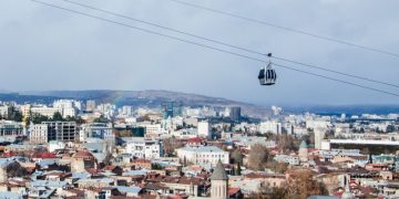 BE bashkim vendesh me standarte të barabarta apo “kuplara”?! Kush rrezikohet nga Rusia merr bonus futjen urgjent në Union! Pas Ukrainës edhe Gjeorgjia nënshkruan zyrtarisht kërkesën për anëtarësim pa procedura