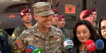 Lufta në Ukrainë/ Instalohet në Shqipëri Task Forca Speciale Amerikane për Ballkanin, Kim: Bazë e një pranie të përhershme ushtarake