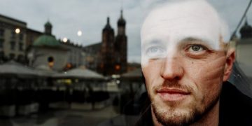 Shkoi vullnetar në Kiev/ Ushtari britanik braktis luftën vetëm pas 9 orësh: Si po na mashtron Ukraina?!