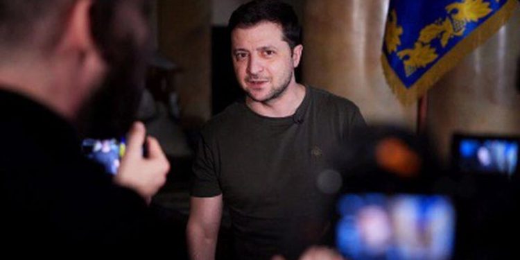 “Ne jemi një komb që prishi planet e armikut brenda një jave”! Presidenti Zelensky del me paralajmërimin e fortë: Çdo pushtues duhet ta dijë se…