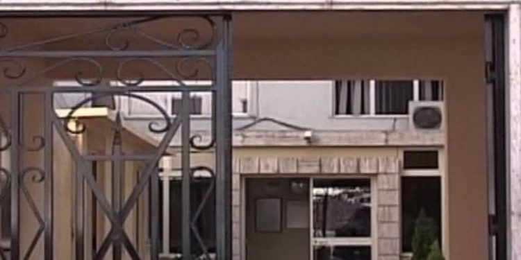 Plas skandal në Gjykatën e Lartë, paracaktohet anëtari i Gjykatës Kushtetuese, tërhiqet kandidati Karamuço, dështon procesi