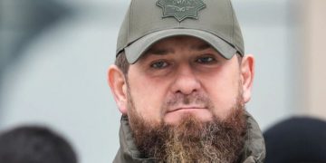 Lideri çeçen udhëton drejt Ukrainës