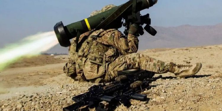 “Fjala më e fundit e teknologjisë amerikane”! Vjen tmerri i rusëve, ndër më të fuqishmet që ka parë ndonjëherë historia: Tre raketat e Perëndimit që shkatërrojnë çdo gjë që u del përpara