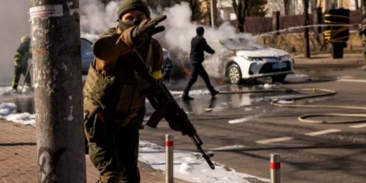 Zgjerohet harta: “Më e keqja është përpara nesh”! Panikoset Franca tregon frikën e madhe për fillimin e luftës