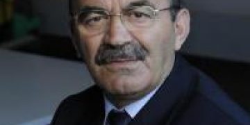 Poeti, shkrimtari e publicisti i martirizuar nga diktatura Daut Gumeni: PD sot është siç e deshi Berisha dhe Gjinoja i tij! Demokracia nuk ngrihet mbi rrënojat e kasolles së kalbur