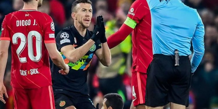 Champions League: Liverpuli dhe Bayerni kalojnë në çerekfinale