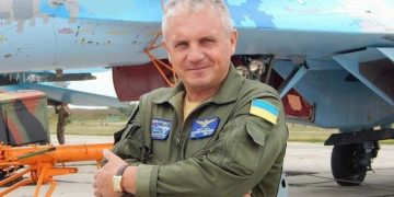 Lajm i trishtë/ Forcat ruse ekzekutojnë kolonelin e njohur ukrainas, ishte cilësuar si ‘njëri nga pilotët luftarak më të mirë në botë’