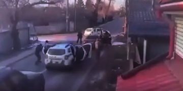 Pamje të rënda! Dyshohej si spiun rus: Ja momenti kur vritet zëvendës shefi i inteligjencës ukrainase