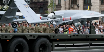 Bayraktar, një “shkop magjik” nga Turqia në duart e ukrainasve