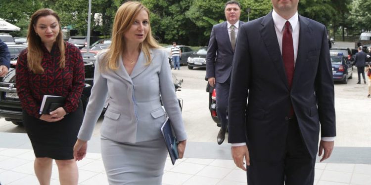 Raporti për inceneratorët, deputeti ironizon Tabakun: I ke marrë vesin më të keq Lulit!