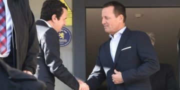 Ka probleme personale me Kurtin? Grenell flet për herë të parë: Ju sfidoj kam folur për politikat antiamerikane të qeverisë së tij!