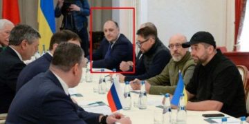 E bujshme! Pas rrëmbimit dhe ekzekutimit të kryebashkiakut në Lukanks, Ukraina ekzekuton pa gjyq negociatorin e saj! Ishte spiuni i rusëve