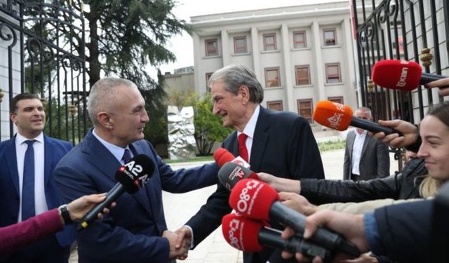 Berisha-Meta peticion për të larguar ambasadën e SHBA-së, hera parë që ndodh pas 100-vjetësh