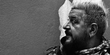 Dritaret e Bojken Lakos, një rrëfim i këngëtarit që jeton me mamin, për Ben Blushin: Nga ndarja me Semin, tek lënia e drogës dhe ish-gruaja që ndodhet në burg