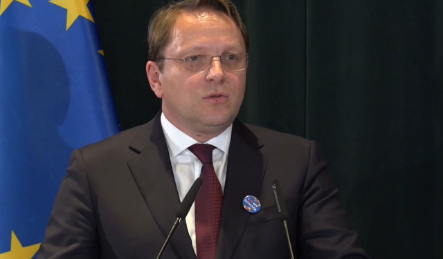 “Po talleni me Shqipërinë”! Komisioneri Varhelyi bën thirrje për durim: BE po tallet me veten jo me ju