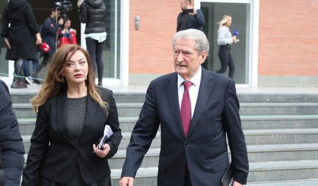 Fabula e Berishës për rikthimin në pushtet