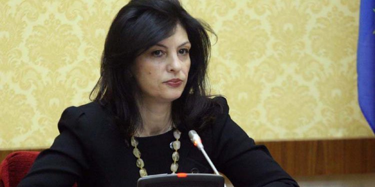 Topalli jep opinion për Lulin: Basha krijoi modelin e politikanit që arrin majën pa merita dhe që pasurohet në opozitë, Kuvendi i 30 prillit bashkon PD-në