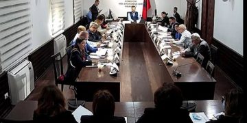 Plas sherri në Komision e Ekonomisë! Braçe e cilëson Bordin e Transparencës kartel kriminal që ka deformuar tregun