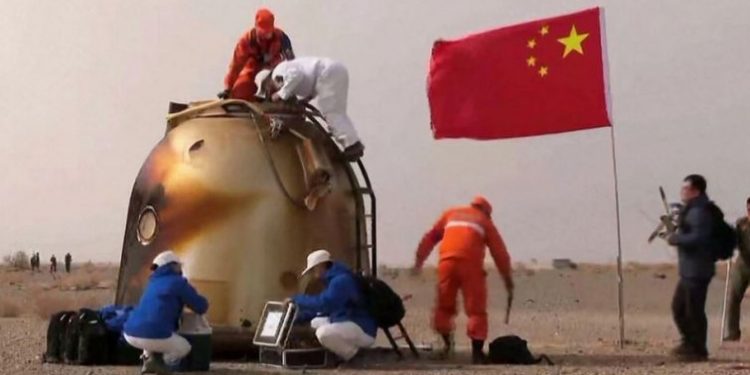 Astronautët kinezë kthehen në Tokë pas gjashtë muajsh në stacionin hapësinor