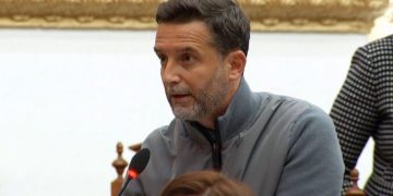 “ Erioni gënjen sepse do t’i zërë vendin Fridës”! Braçe i shqetësuar për bujqësinë, kritika qeverisë: Askush nuk dëgjon, veç lavde…