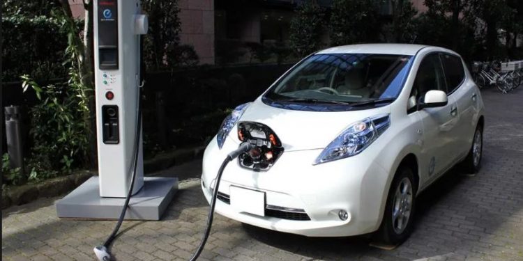 Serbia firmos marrëveshje me “Stellantis” për prodhimin e makinave elektrike