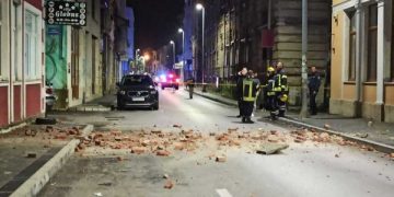 VIDEO/ Pamjet e qytetit të Mostarit në Bosnje pas tërmetit që ka shkaktuar një viktimë dhe dhjetëra të plagosur