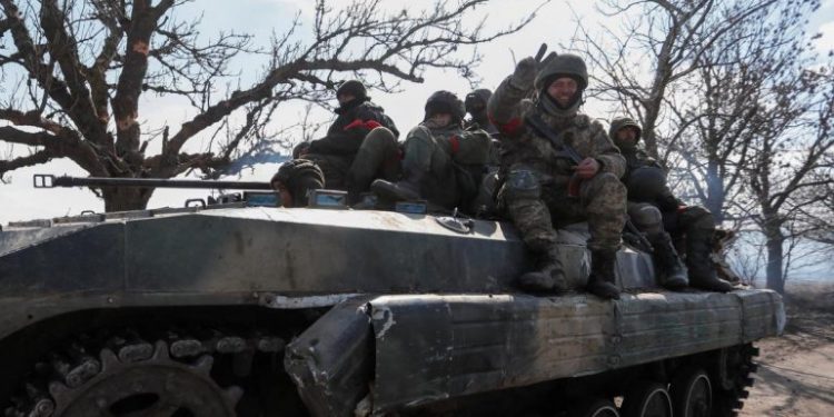 Janë ushtarët më të përgatitur, “The Times”: Separatistët ukrainas që luftojnë krah Rusisë i bashkohen betejës në Mariupol