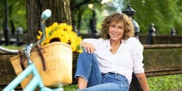Jennifer Grey, aktorja e “Dirty Dancing” tregon si ia shkatërroi operacioni i hundës karrierën